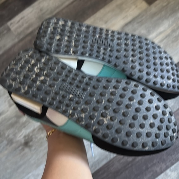 WOMEN'S PUMA FUTURE RIDER PLAY ON CASUAL SHOES. - Picture 4 of 4